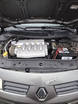 RENAULT Megane - 3