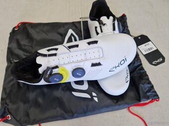 Cyklisticke tretry Ekoi perf r4 limited vel 42 - 3