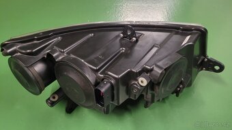 Škoda Superb 2 předfa levý halogenový světlomet - 3