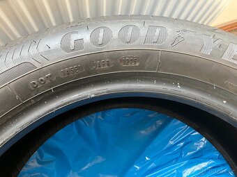 205/55R17 91V Good year efficient grip performance - 3