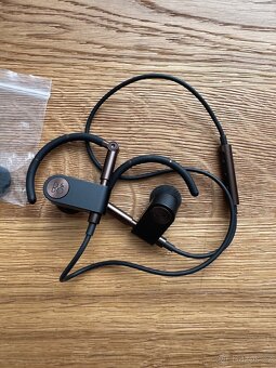 Bang & Olufsen Earset - 3