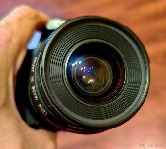 Canon EOS 500N + EF 35-80 USM - 3