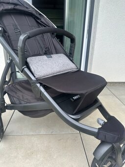 Thule Urban Glide 2 s korbou - 3