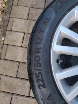 Audi 225/50 R17 Y XL - 3