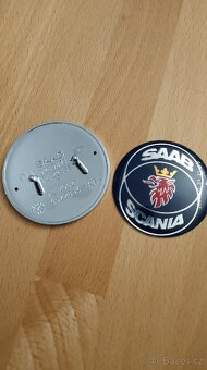 Prodám znak na kapotu vozu SAAB 9000. - 3