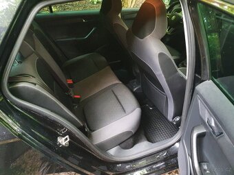 Škoda Fabia čtyřválec 1.2TSI 81kW velká výbava krásný stav - 3