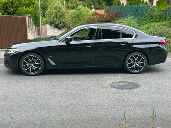 BMW 520d xDrive 2022 M-Paket výbava ČR 1maj DPH - 3