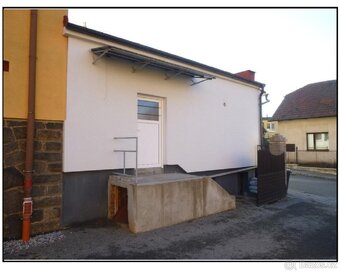 Rodinný dům v obci Rakovník, ID 7767e 1211 - 3