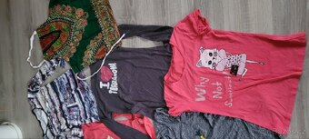 Set triček obecně cca vel.S - 3