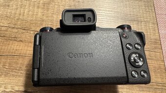 Canon G1X Mark III Top stav - 3