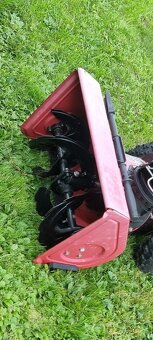Benzínová sněhová fréza s pojezdem 5 HP / Hecht 9555 - 3