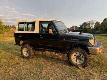 Toyota Land Cruiser KZJ 73 - 3