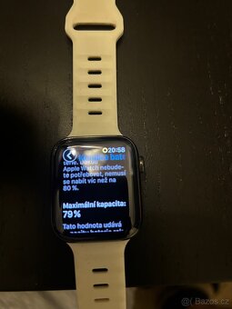 Apple Watch 6 (44) cerna ocel safír sklo - 3