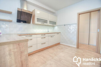 Pronájem terasového bytu 3+kk v Olomouci, ul. J.... - 3