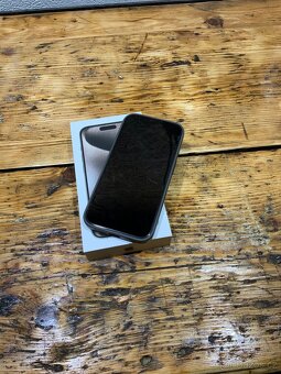 Apple iPhone 15 Pro 128gb - 3