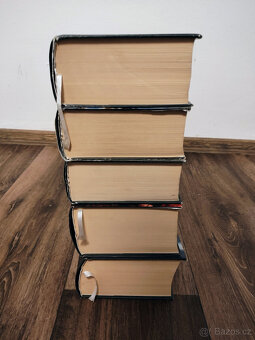 Píseň ledu a ohně/Hra o trůny - 3