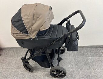 Kočárek Venicci Valdi - 3