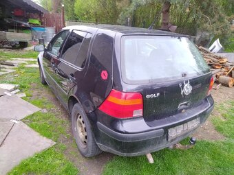 VW Golf IV 1.4 16V na náhradní díly - 3