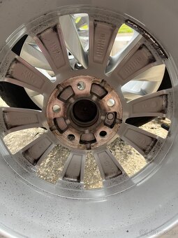 Alu Škoda Castor 6Jx16 ET43 5x112 - 3