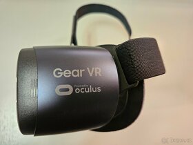 Oculus Gear VR - brýle na virtuální realitu plus ovladač - 3