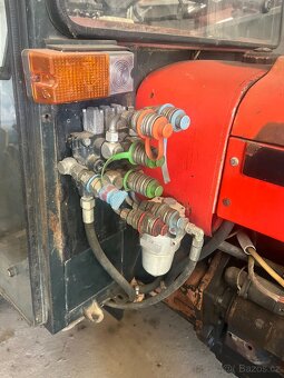 TRAKTOR ZETOR 5243 - 3