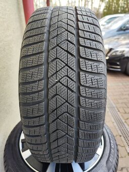 Originál ALU kola dvourozměrná MERCEDES s pneu PIRELLI - 3