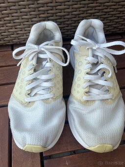 Běžecké tenisky Downshifter 7, zn.Nike, vel. 37,5 - 3