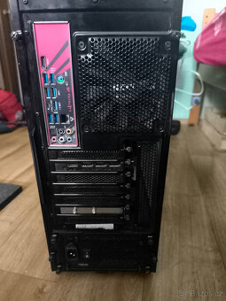 Herní PC AMD Ryzen 7 5800x3D + RTX 3080 - 3
