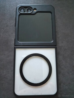 Prodám Samsung Z Flip 5 skládačka - 3