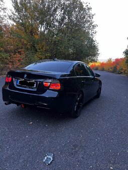 BMW E90 318i - 3