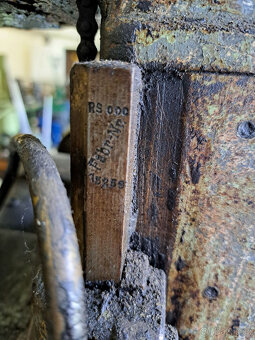 Odvalovací frézka Pfauter RS000 - 3