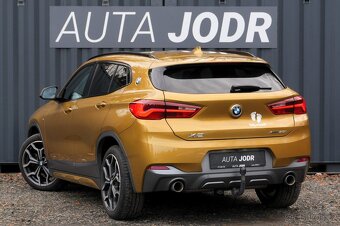 BMW X2 F39 20i 141 kW, Tažné, HUD, ACC, Kamera, ČR - 3