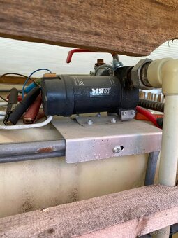 Nádoba na naftu - 3