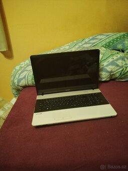 Prodej Sony vaio - 3