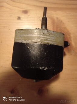 Motorek stěračů Pal - 3