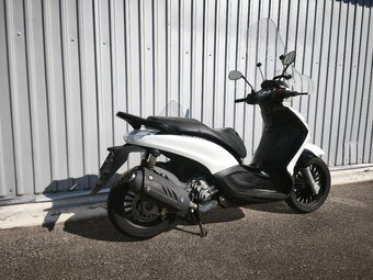 Piaggio Beverly 125 (2015) řp.sk.B, 20 tis.km, po servisu - 3
