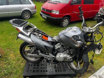 Honda XL 125V Varandero - 3