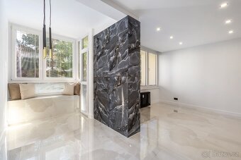 Prodej bytu 2+kk 66 m² Pod Zámečkem, Hradec Králové - 3
