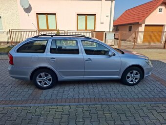Škoda Octavia 2 facelift combi - 3