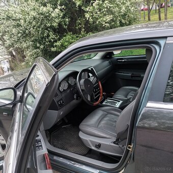 Chrysler,300c - 3