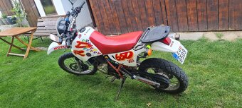 SUZUKI DR 650 - 3