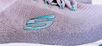 DÁMSKÉ BOTASKY S PAMĚŤ.STÉLKOU - SKECHERS - vel. 39 - 3