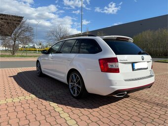 ŠKODA OCTAVIA RS 2.0 TDi 135kw DPH - 3