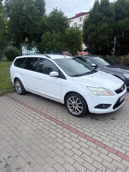 Ford Focus 1.6 - 3