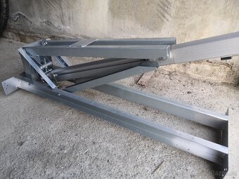 Prodám elektrický otevírač oken,světlíků a pod. - 3