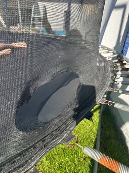 Trampolina na náhradní díly - 3