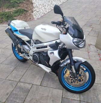 Aprilia Falco 1000 - 3