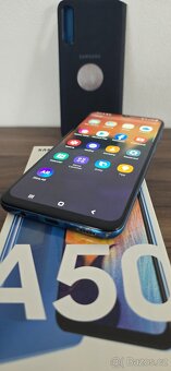 Samsung galaxy A50, 128GB paměť 4GB ram - 3