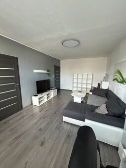 Prodej bytu 2+1 (67 m²) po rekonstrukci – centrum Jablonce n - 3