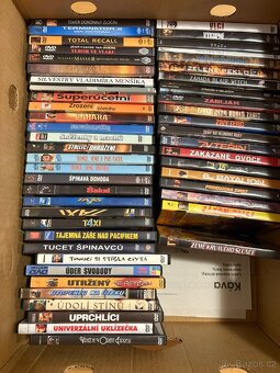 180 DVD + DVD přehrávač SONY - 3